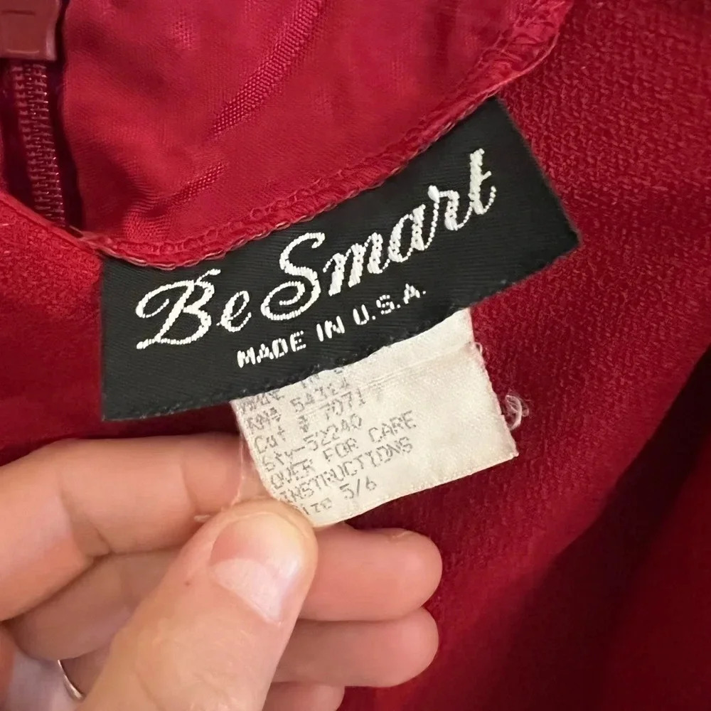 Be smart mini dress in Fire engine red Made in the USA size 5/6 Vintage - Picture 3 of 3